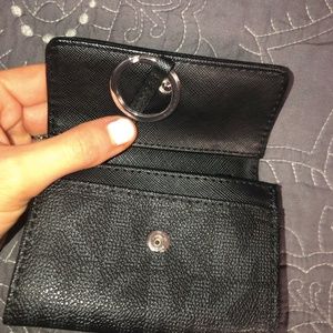 MK MICHAEL KORS BLACK WALLET W SILVER ACCENTS